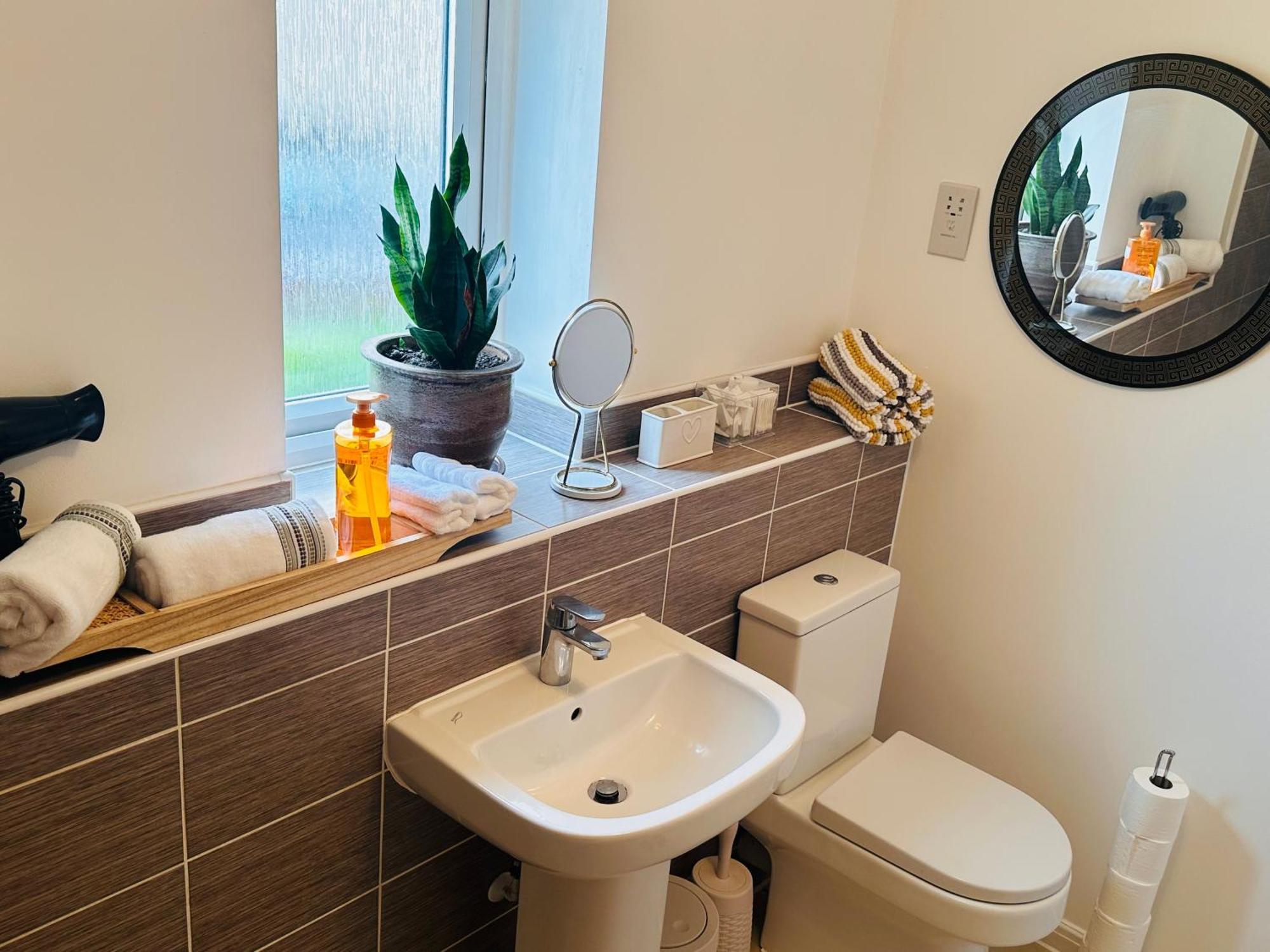 Aroma Cambridge Apartment Girton  Ngoại thất bức ảnh